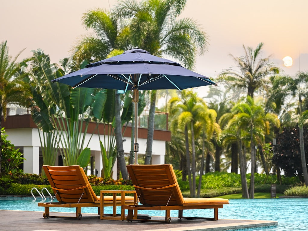 Alizé St. Martin 9 ft. Umbrella with Built-In Fans